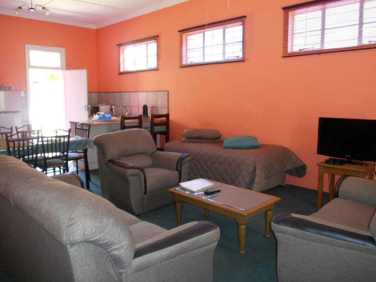 Obesa Lodge Graaff Reinet